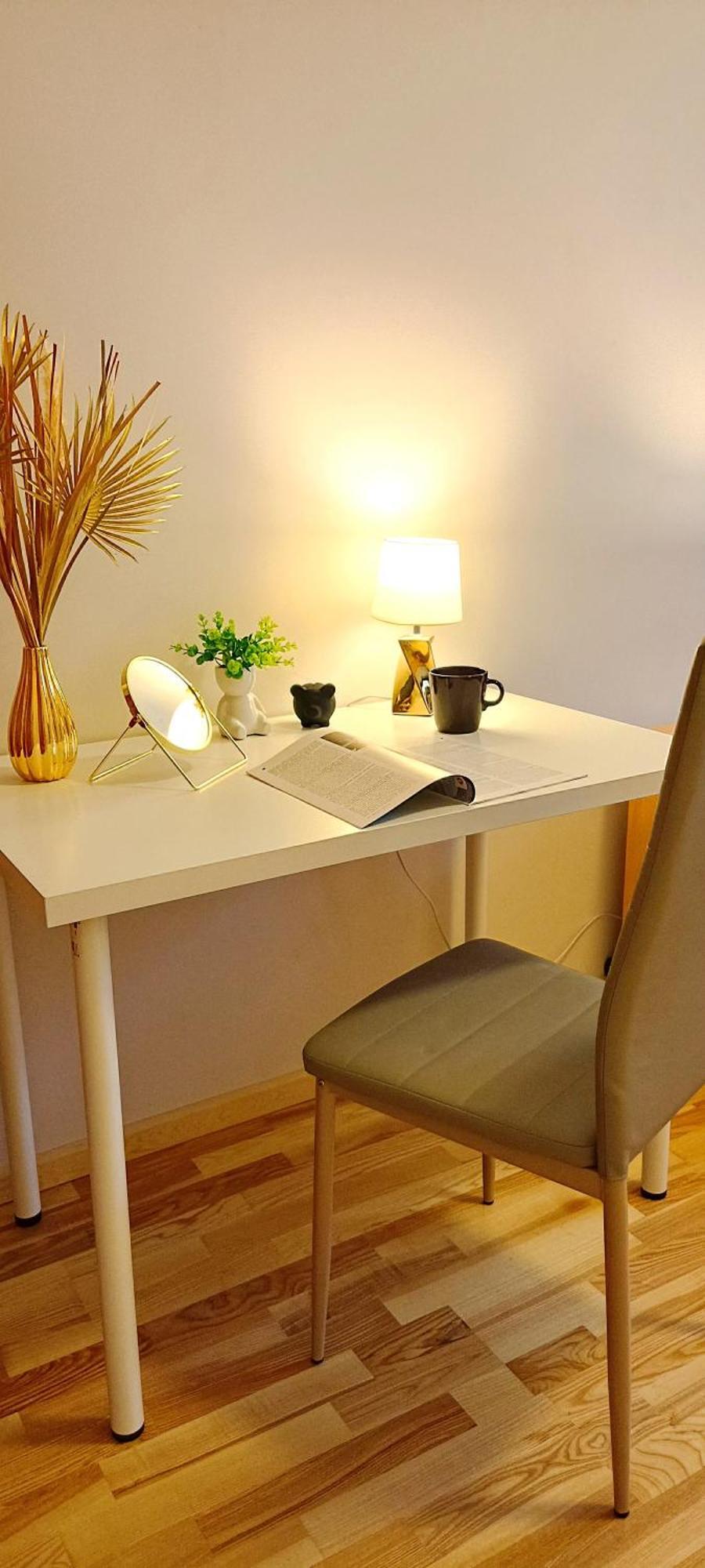 Cozy & Bright 1 Bedroom With Park Nearby - Free Parking, Riga, Up To 5 Guests Apartment